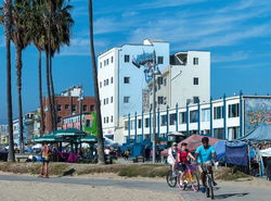 Luxury Space in the Marina