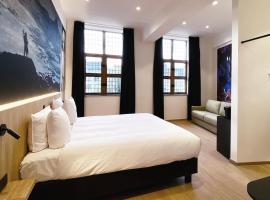 Comic Art Hotel Accommodation Seattle