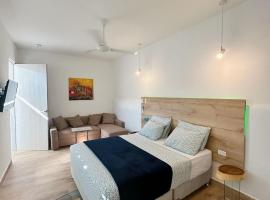 Comunidad Calle 13 Hotel Boutique Accommodation Seattle