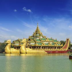 Kandawgyi Lake, Yangon Accommodation Seattle