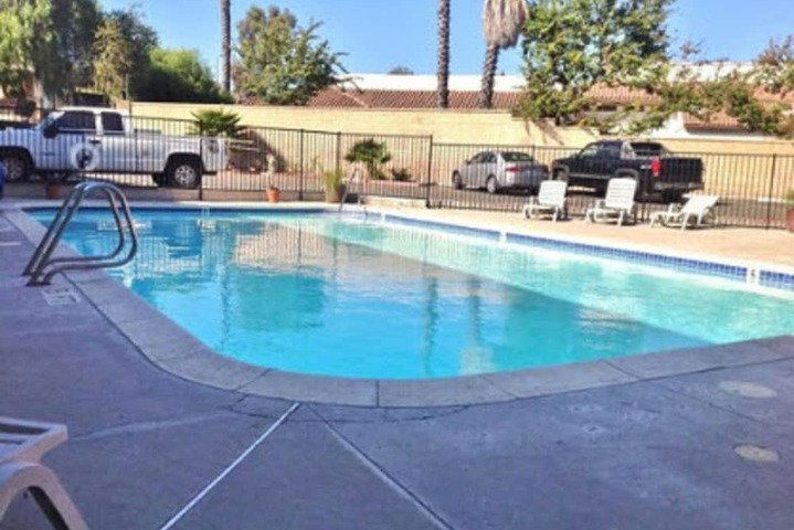 Americas Best Value Inn Thousand Oaks - thumb 2