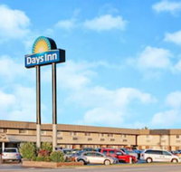Days Inn by Wyndham Elk Grove Village O'hare Airport West - Accommodation Seattle