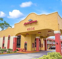 Howard Johnson by Wyndham Lake Front Park Kissimmee - Accommodation Seattle