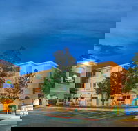 Days Inn  Suites by Wyndham Airport Albuquerque - Accommodation Seattle