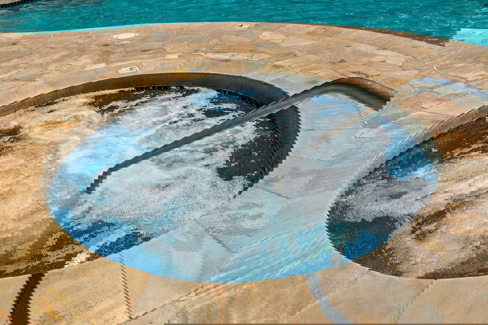 Aston At The Maui Banyan - thumb 1