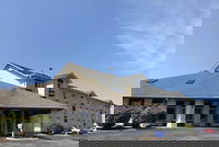 Batavia Oh Accommodation Seattle