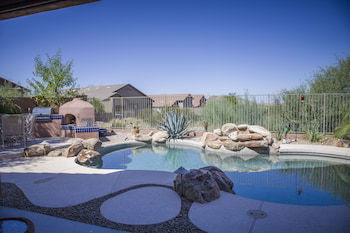 Sunset Oasis - thumb 0