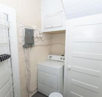 Birmingham Blazers bungalow! 5 mins from UAB! Sleeps 12! Pets OK! - Accommodation Seattle