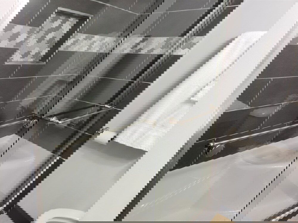 Apartment - 1064 College Street - thumb 6