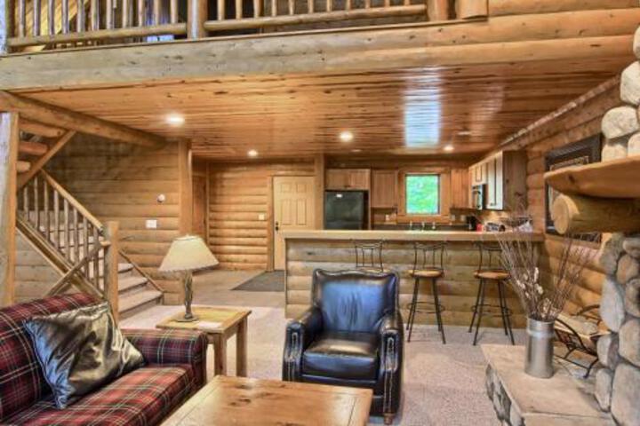 823 Mountain Cabin - thumb 6