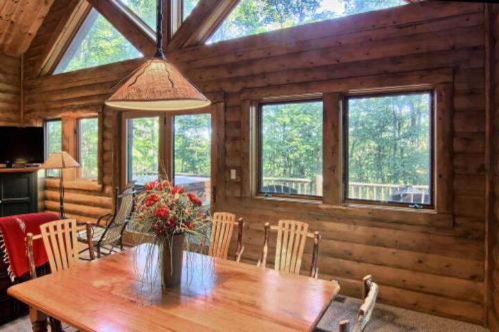 823 Mountain Cabin - thumb 2