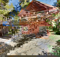 West Shore Retreat - 3 Br Home - Accommodation Seattle