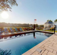 3 Bed 2 Bath Vacation home in East Falmouth - Accommodation Seattle