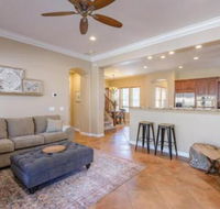 Casa Hermosa Home - Accommodation Seattle