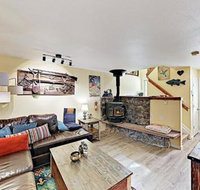 Mountain View Condo next to Free Shuttle Near Slopes condo - Accommodation Seattle