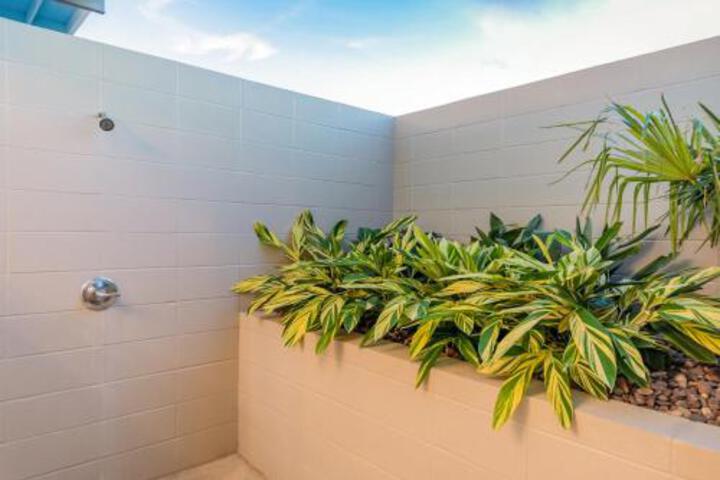 Blue Skies Retro Retreat - thumb 4