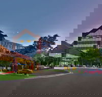 Embassy Suites by Hilton Auburn Hills - Accommodation Seattle