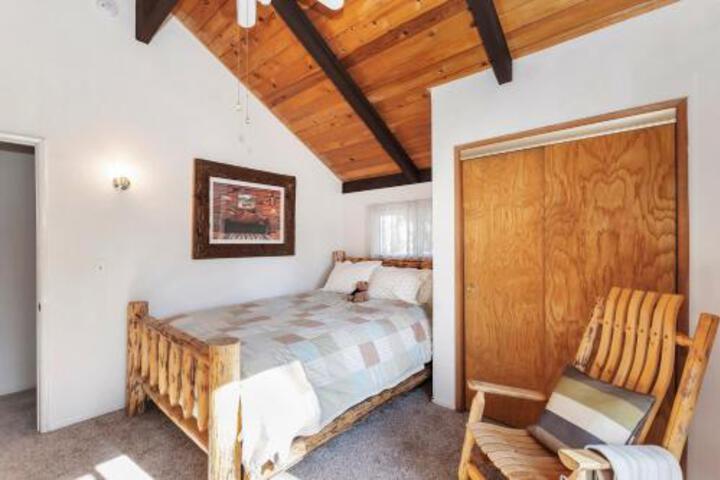 044 Cozy Bear Cabin Cabin - thumb 2