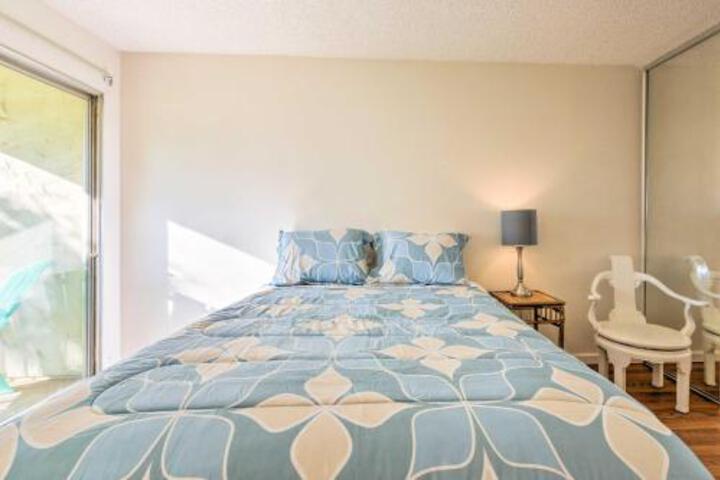 Desert Hot Springs Condo W / Shared Pool! - thumb 5