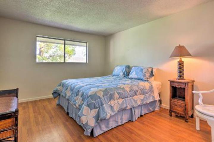 Desert Hot Springs Condo W / Shared Pool! - thumb 3