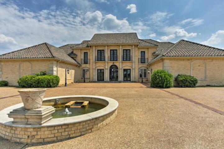Lavish Denison Mansion On 124 Acres W / Indoor Pool! - thumb 6