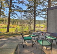 Quiet Home with Graeagle Meadows Golf Course View - Accommodation Seattle