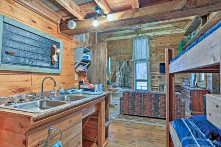 Historic Ice House In The Heart Of DT Keystone! - thumb 5