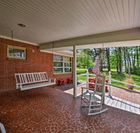 NEW! 1950s Style House w / Dock on Newport River! - Accommodation Seattle