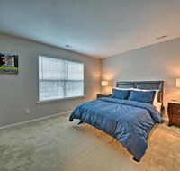 Updated Charlotte Home w / Deck 10 Minutes to UNCC - Accommodation Seattle