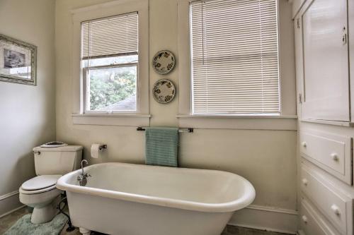 NEW! Charming Shreveport Home Near Attractions! - thumb 4