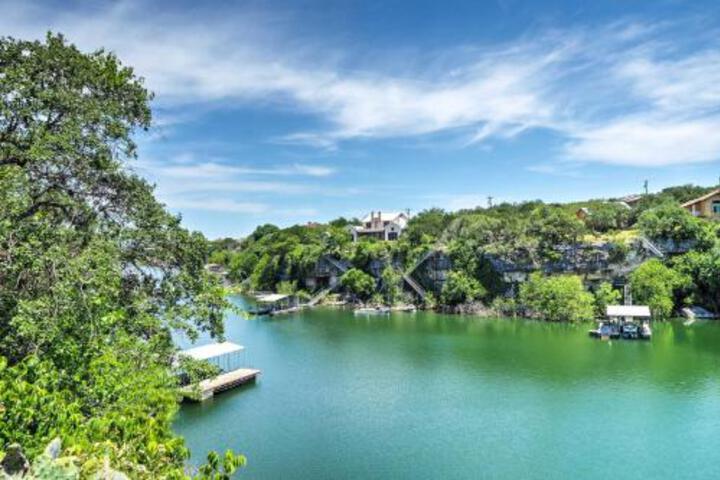 Waterfront Lake Travis Luxury Home W / Large Deck! - thumb 1