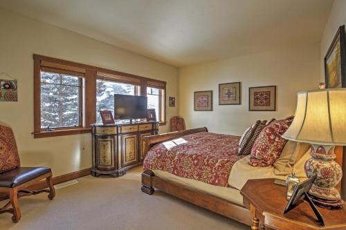 Magnificent 4BR Ski In / Ski Out Edwards Townhome! - thumb 1