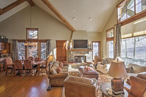 Magnificent 4BR Ski In / Ski Out Edwards Townhome! - thumb 5