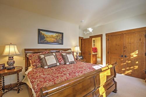 Magnificent 4BR Ski In / Ski Out Edwards Townhome! - thumb 2