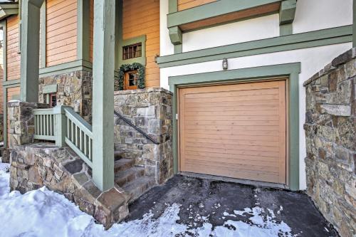 Magnificent 4BR Ski In / Ski Out Edwards Townhome! - thumb 0