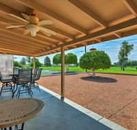 NEW Luxe Sun City Home w / Yard on South Golf Course - Accommodation Seattle