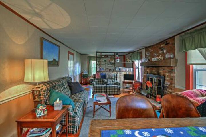 Historic Chester House 10 30 Mins To 5 Mountains! - thumb 1