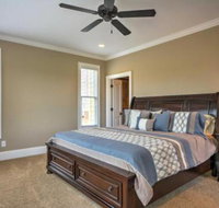 Spacious Family Friendly Retreat w / Winter Rates - Accommodation Seattle