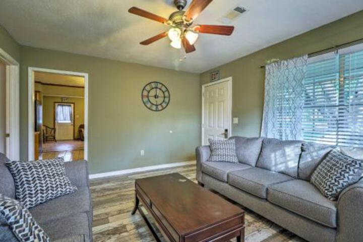 Long Beach Hideaway Walk To Ocean Shops Bars! - thumb 5