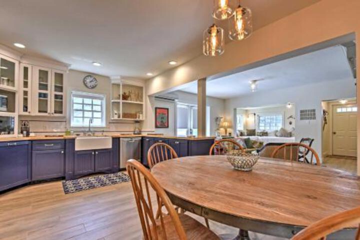 Historic Albion Mountain Cottage On Quiet Street! - thumb 2