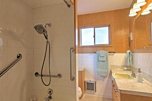 Gorgeous Poulsbo Waterfront Home On Liberty Bay! - thumb 3