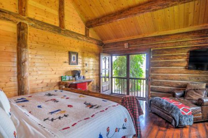 Luxury Santa Fe â€˜Blame Her Ranchâ€™ W / Pool & Hot Tub - thumb 2