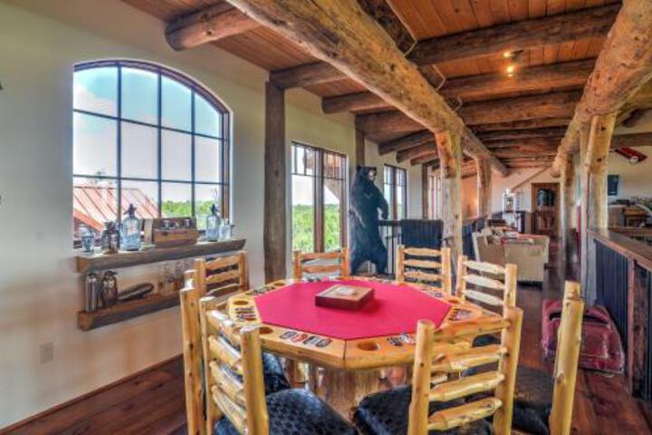 Luxury Santa Fe â€˜Blame Her Ranchâ€™ W / Pool & Hot Tub - thumb 4