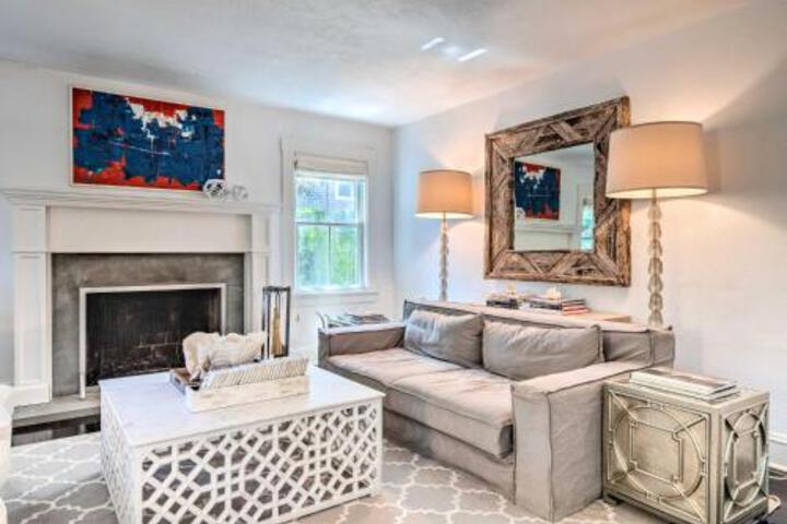 Southampton Home W / Pool & Deck 5 Minutes To Beach - thumb 4