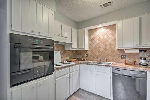 Lubbock Townhome With Grill 5 Mins To TTU & Downtown - thumb 1