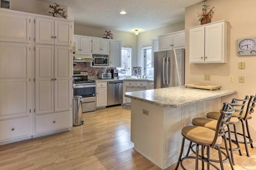 Beautiful 6BR Home Near Airport & Mall Of America! - thumb 5