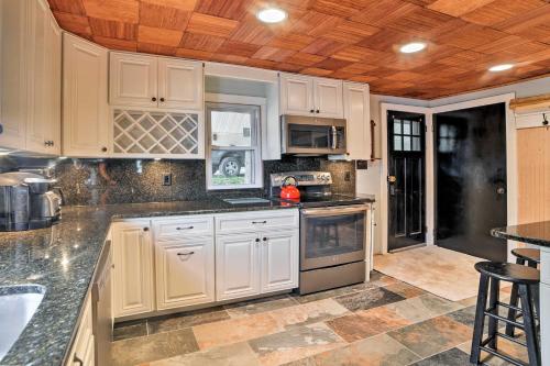 Lakefront Home W / Fire Pit 9.5 Mi To Shawnee Mtn - thumb 3