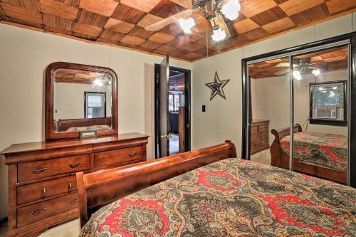 Lakefront Home W / Fire Pit 9.5 Mi To Shawnee Mtn - thumb 6