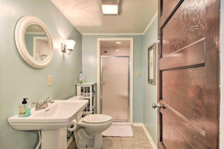 1878 Victorian Home In Historic Dwtn Hot Springs! - thumb 4