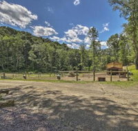 Rustic Clint Eastwood Ranch Apt by Raystown Lake - Accommodation Seattle